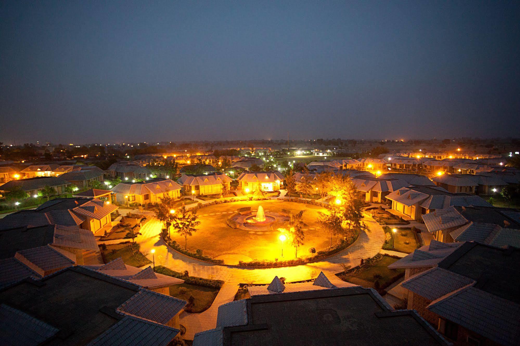 Shri Radha Brij Vasundhara Resort & Spa Govardhan Εξωτερικό φωτογραφία