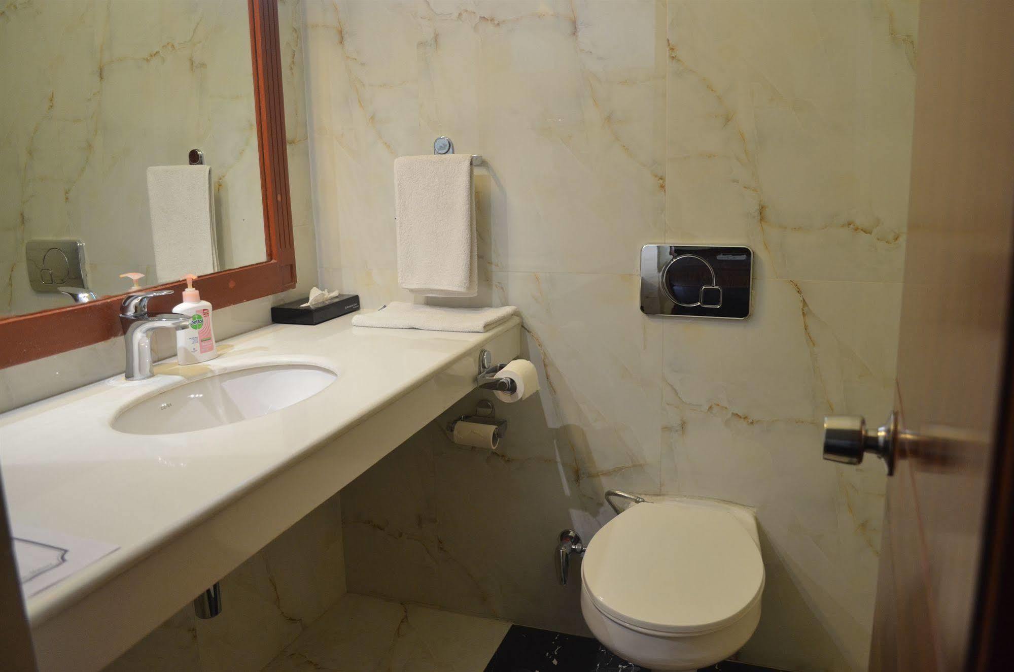 Shri Radha Brij Vasundhara Resort & Spa Govardhan Εξωτερικό φωτογραφία