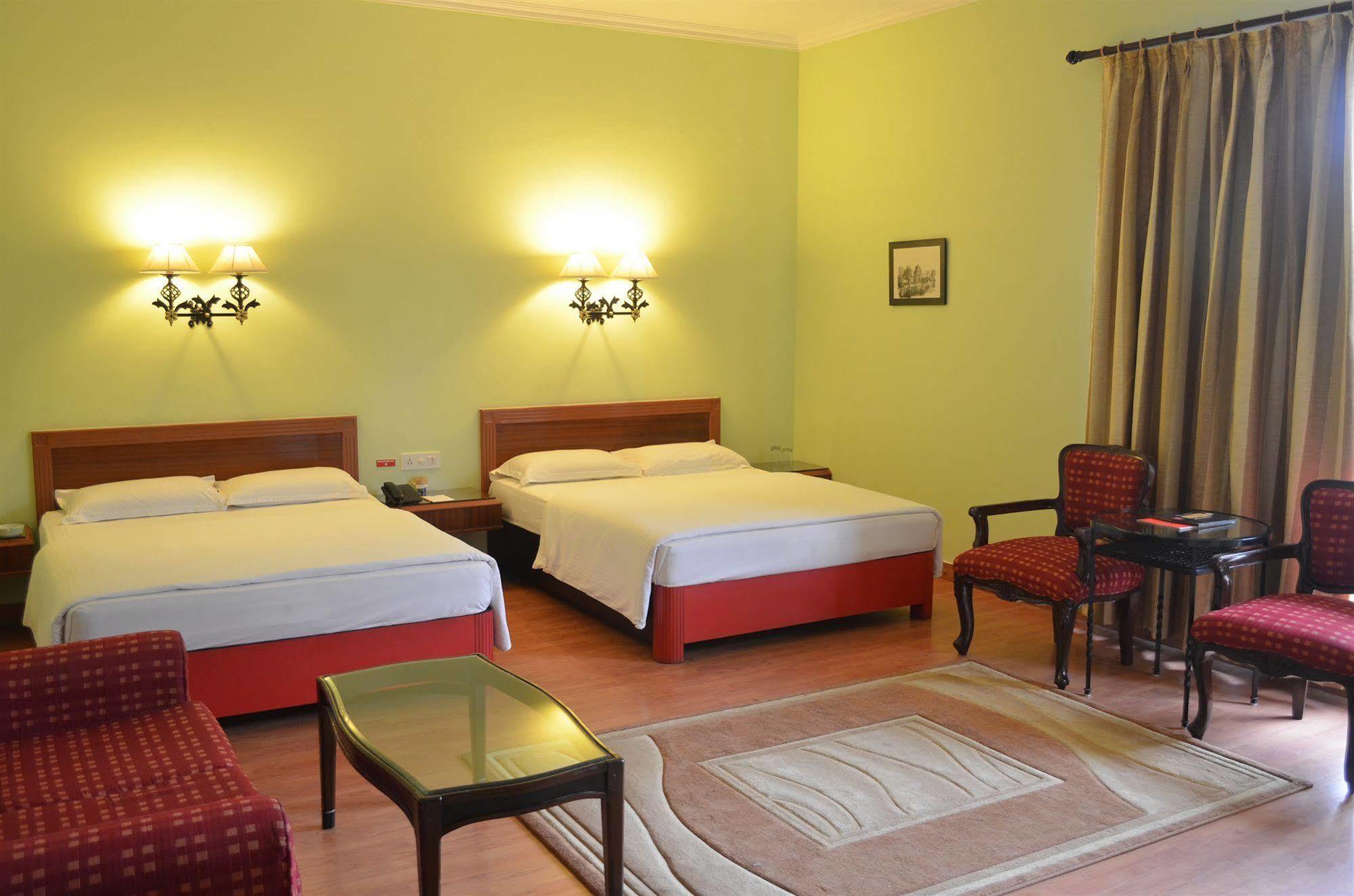 Shri Radha Brij Vasundhara Resort & Spa Govardhan Εξωτερικό φωτογραφία