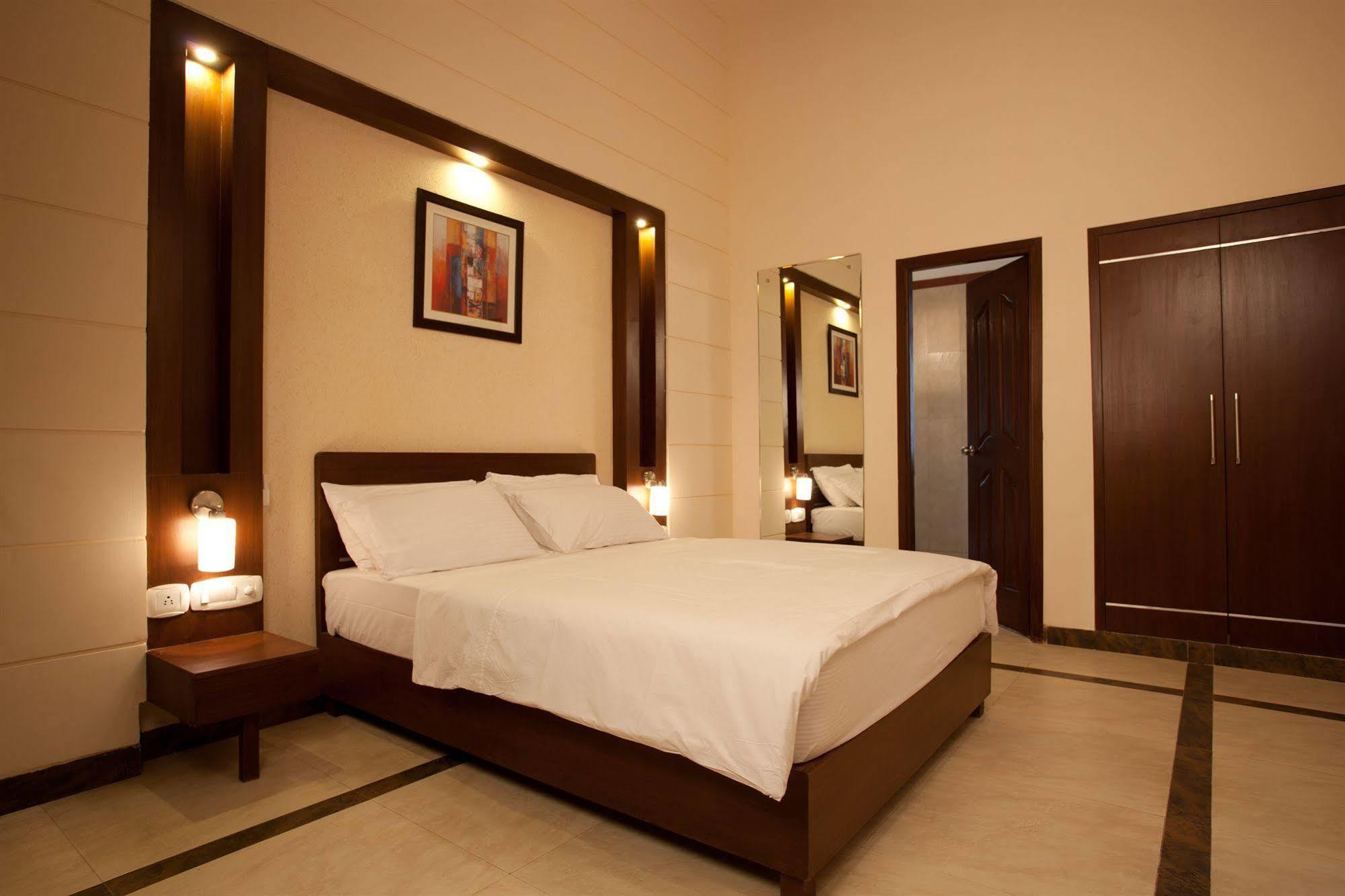 Shri Radha Brij Vasundhara Resort & Spa Govardhan Εξωτερικό φωτογραφία