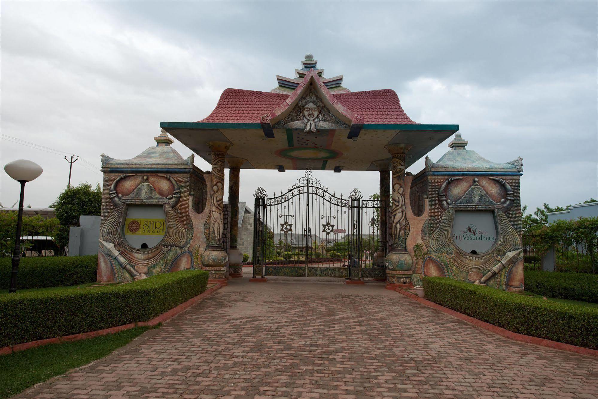 Shri Radha Brij Vasundhara Resort & Spa Govardhan Εξωτερικό φωτογραφία