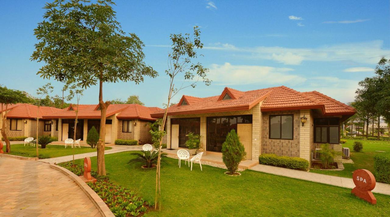 Shri Radha Brij Vasundhara Resort & Spa Govardhan Εξωτερικό φωτογραφία