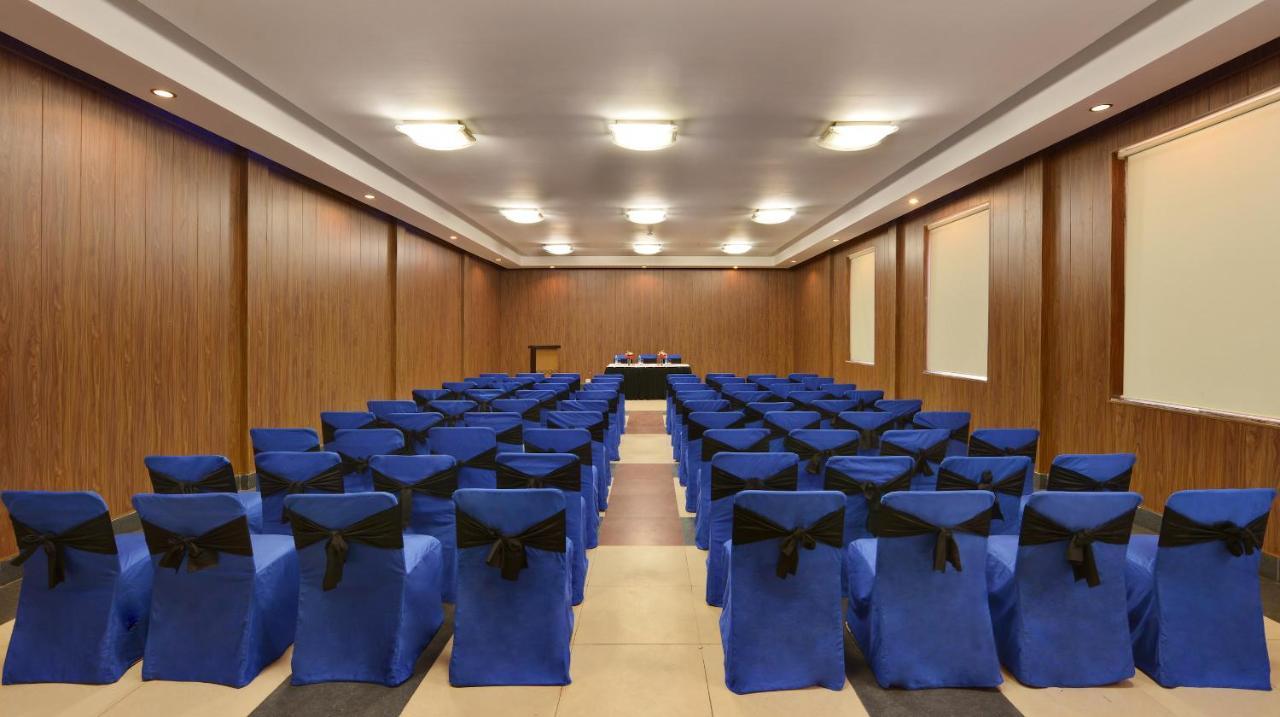 Shri Radha Brij Vasundhara Resort & Spa Govardhan Εξωτερικό φωτογραφία
