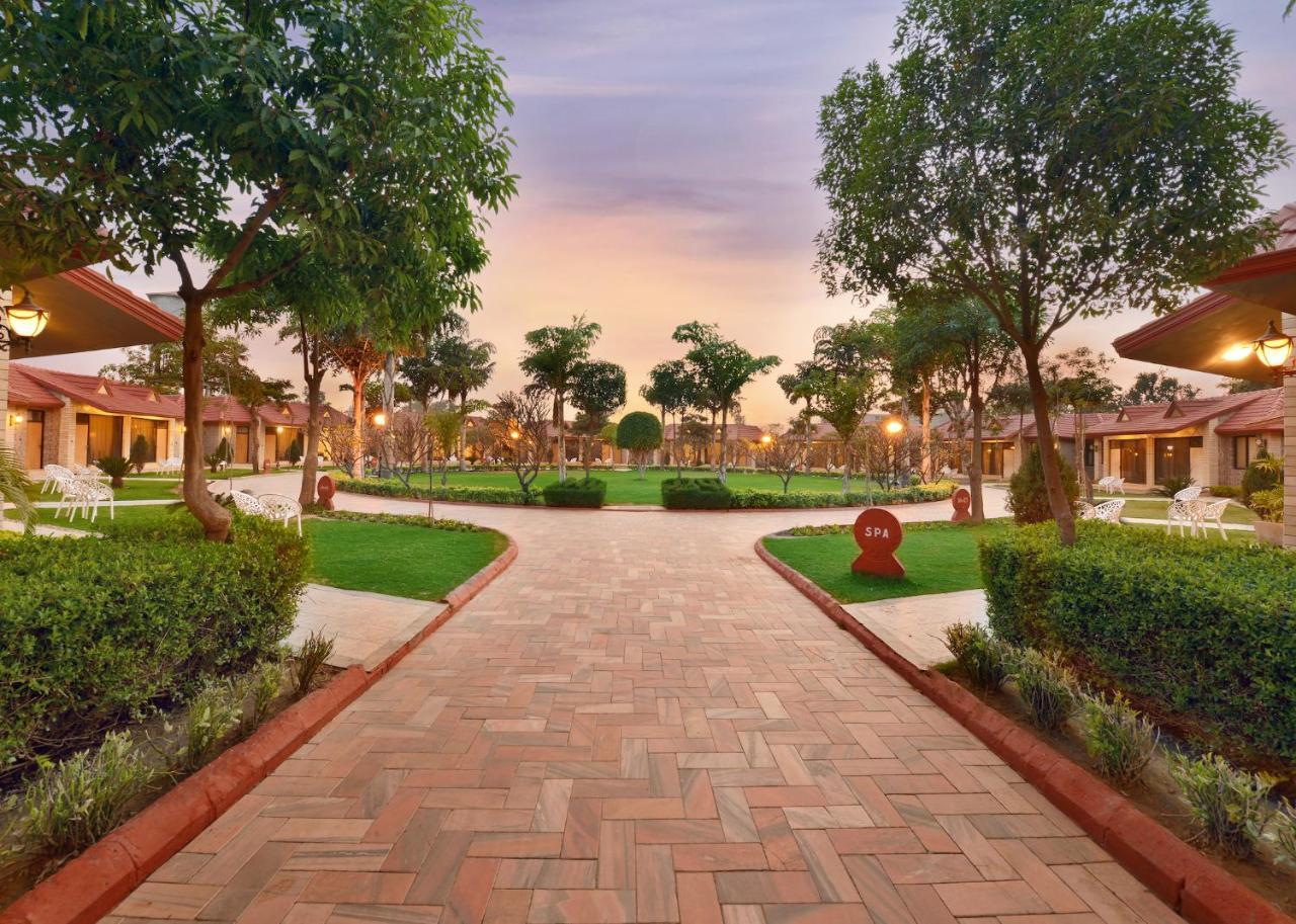 Shri Radha Brij Vasundhara Resort & Spa Govardhan Εξωτερικό φωτογραφία